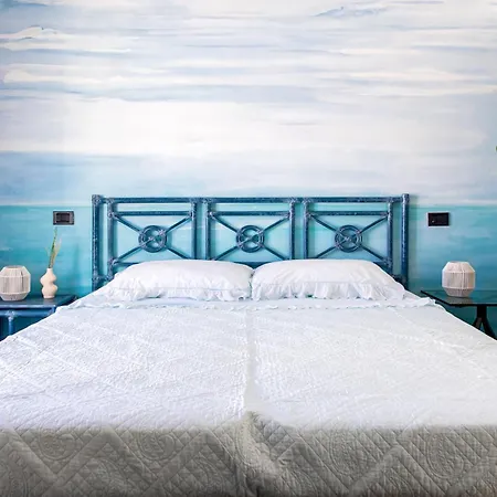 Mariella Luxury - Sea View Apartman Viareggio