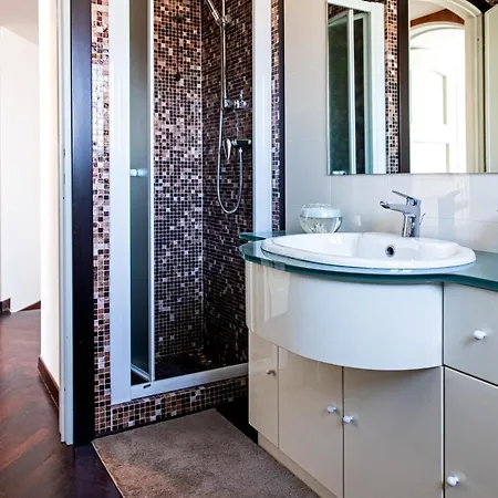 Mariella Luxury - Sea View *